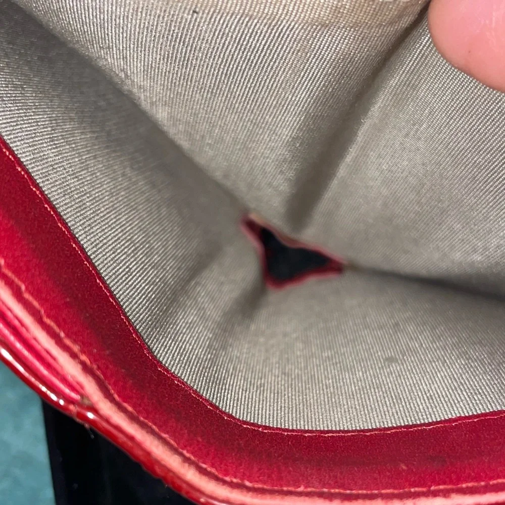 Chanel Shiny Red Quilted Wallet - Picture 13 of 14